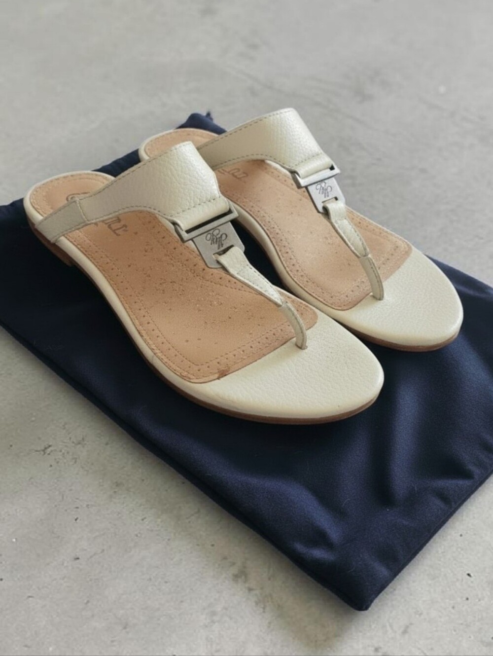 Brooks Brothers T Strap Sandals